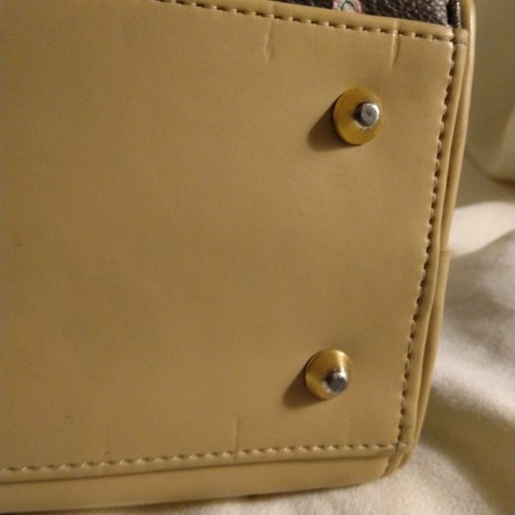 Cute Handbag - Picture 14 of 14